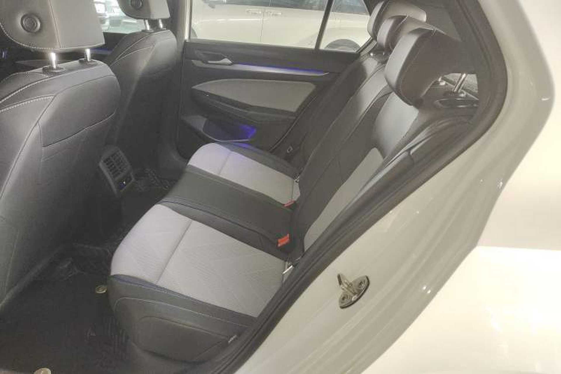 Used Volkswagen Golf 2025 300TSI R-Line Left Rear Seat