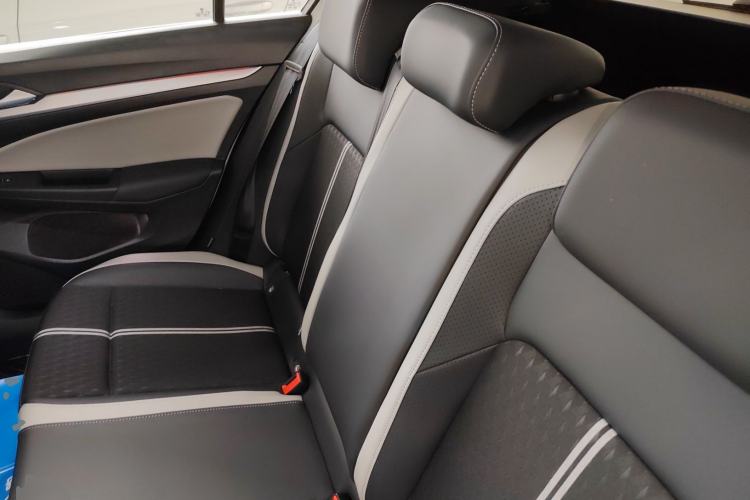 Used Volkswagen Golf 2025 Facelifted 300TSI Pro Left Rear Seat