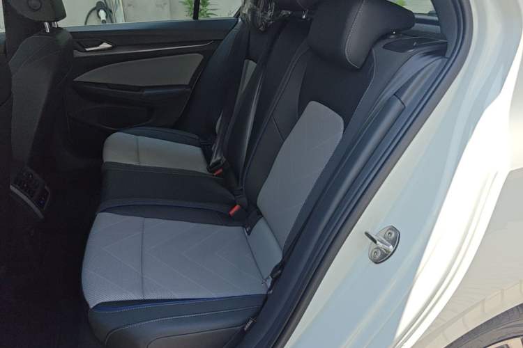Used Volkswagen Golf 2025 300TSI R-Line Left Rear Seat
