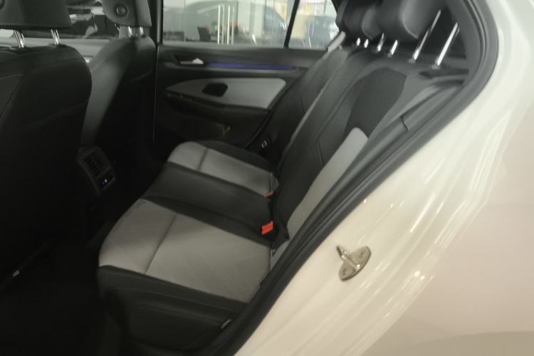 Used Volkswagen Golf 2025 300TSI R-Line Left Rear Seat