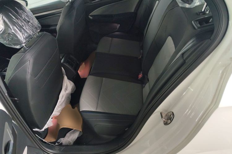 Used Volkswagen Golf 2025 300TSI R-Line Left Rear Seat