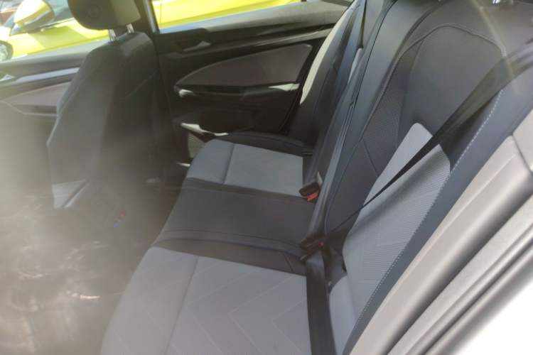 Used Volkswagen Golf 2025 300TSI R-Line Left Rear Seat