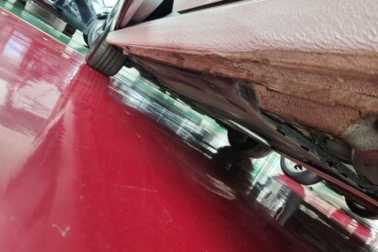 Used Volkswagen Golf 2025 Facelifted 300TSI Pro Left Side Sill