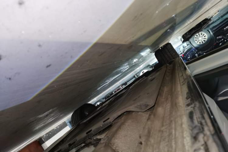 Used Volkswagen Golf 2025 300TSI R-Line Left Side Sill