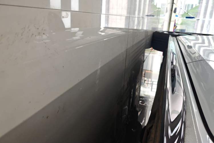 Used Volkswagen Golf 2025 300TSI R-Line Left Side Sill