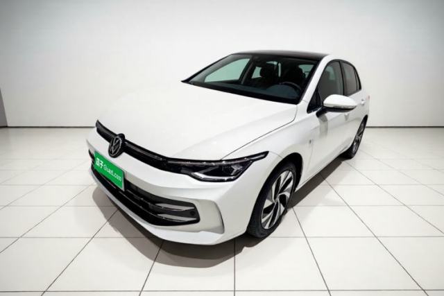 Used Volkswagen Golf 2025 300TSI Pro
