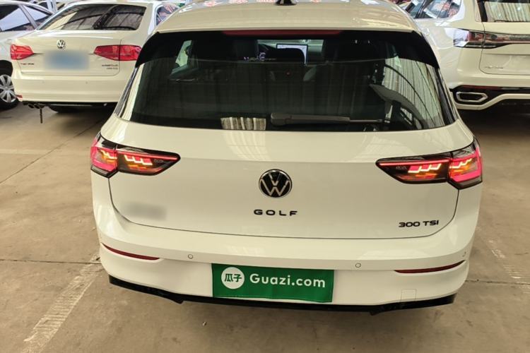 Used Volkswagen Golf 2025 300TSI R-Line Rear