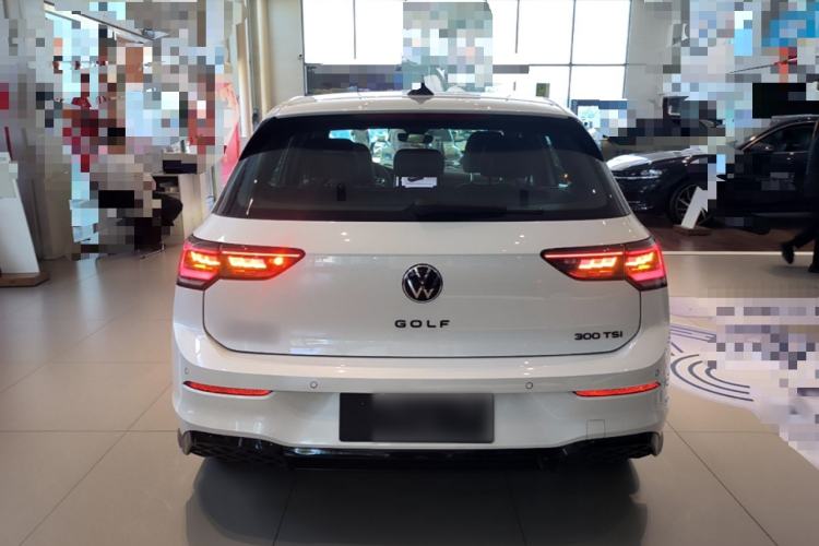 Used Volkswagen Golf 2025 300TSI R-Line Rear