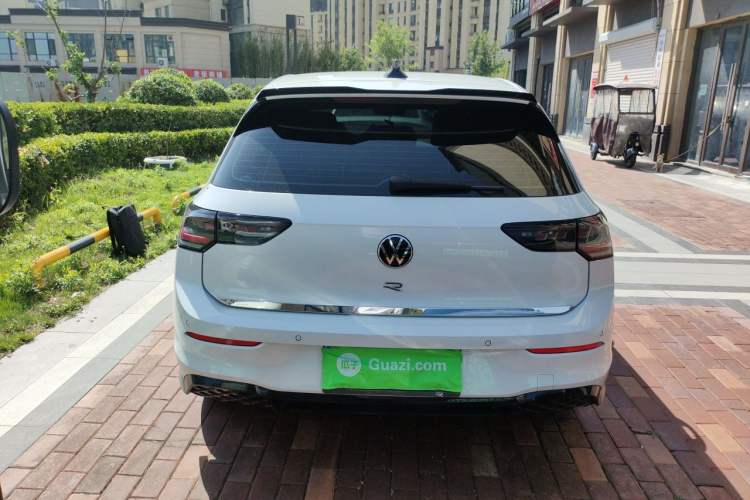 Used Volkswagen Golf 2025 300TSI R-Line Rear