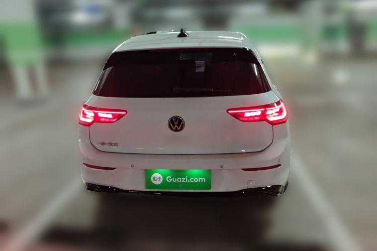 Used Volkswagen Golf 2025 Facelift 300TSI R-Line Rear