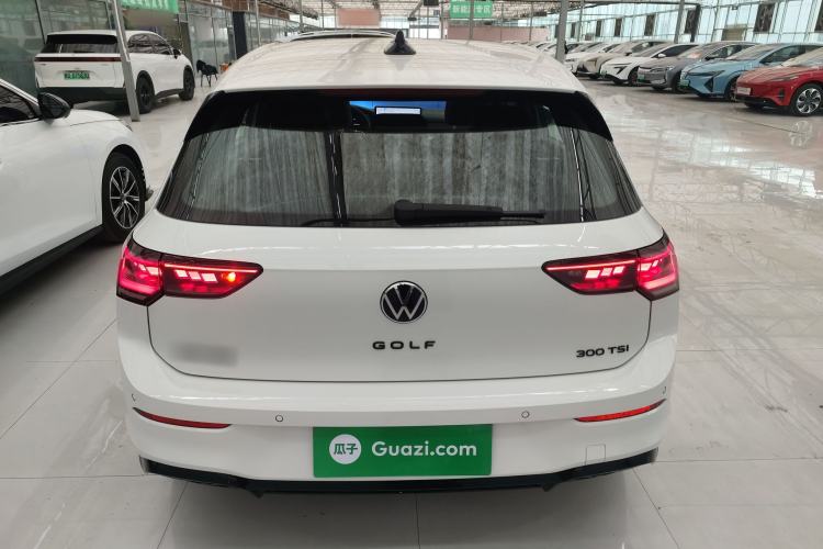Used Volkswagen Golf 2025 300TSI R-Line Rear