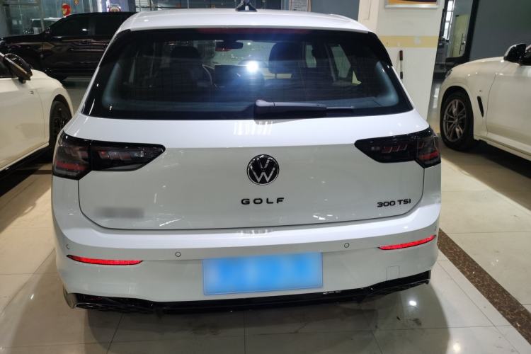 Used Volkswagen Golf 2025 300TSI R-Line Rear