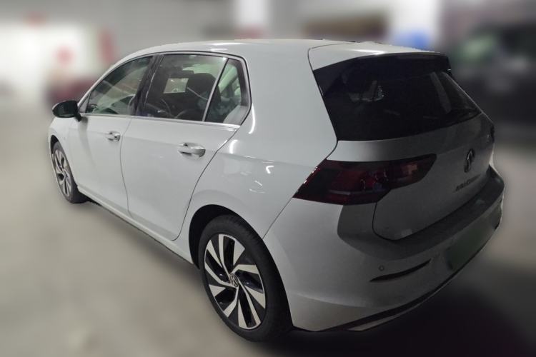 Used Volkswagen Golf 2025 300TSI Pro Rear Left 45 Deg