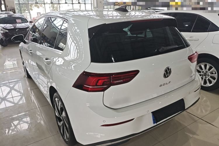 Used Volkswagen Golf 2025 300TSI Pro Rear Left 45 Deg