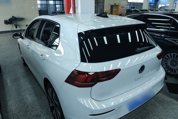 Used Volkswagen Golf 2025 Facelifted 300TSI Pro Rear Left 45 Deg