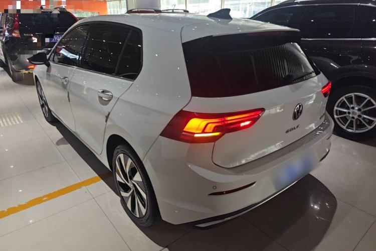 Used Volkswagen Golf 2025 300TSI Pro Rear Left 45 Deg