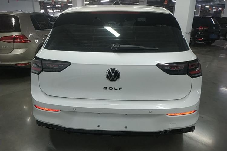 Used Volkswagen Golf 2025 300TSI R-Line Rear