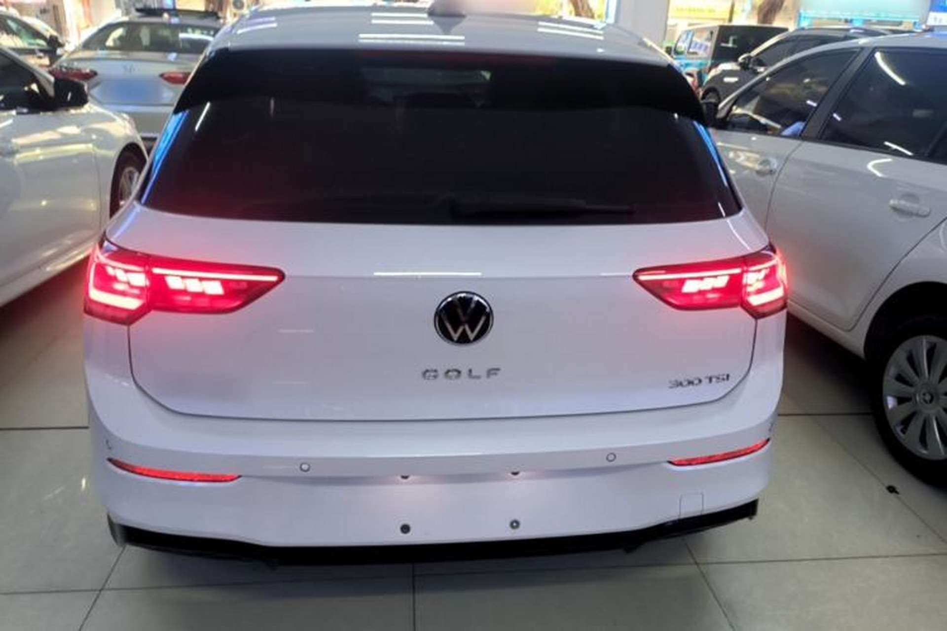 Used Volkswagen Golf 2025 300TSI R-Line Rear