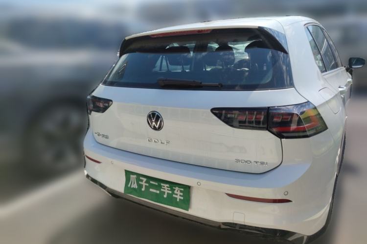Used Volkswagen Golf 2025 300TSI R-Line Rear