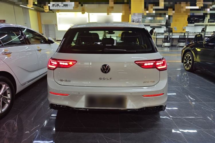 Used Volkswagen Golf 2025 300TSI R-Line Rear