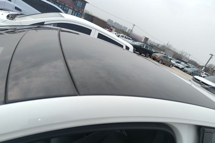 Used Volkswagen Golf 2025 300TSI R-Line Roof