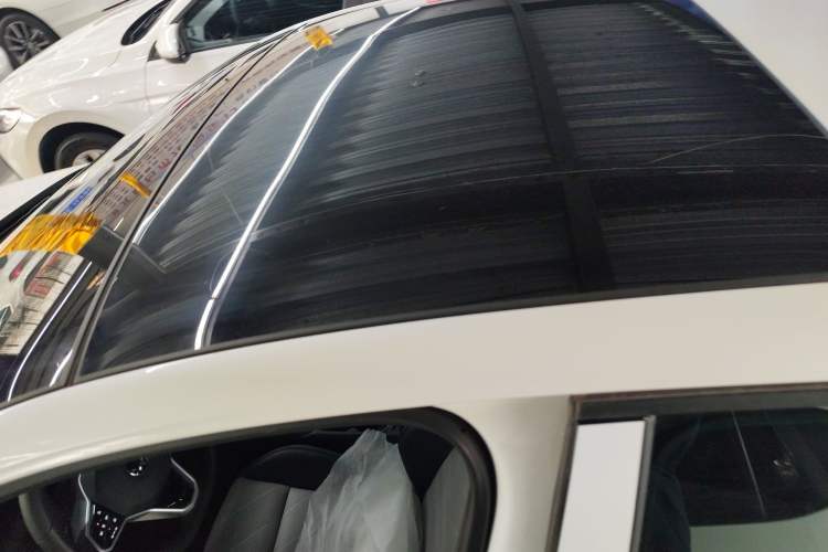 Used Volkswagen Golf 2025 300TSI R-Line Roof