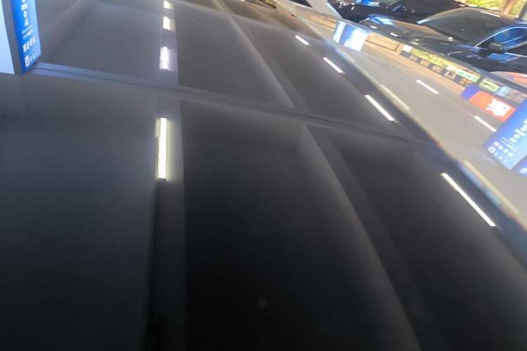 Used Volkswagen Golf 2025 300TSI R-Line Roof