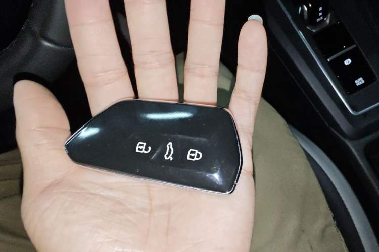 Used Volkswagen Golf 2025 300TSI Pro Vehicle Key