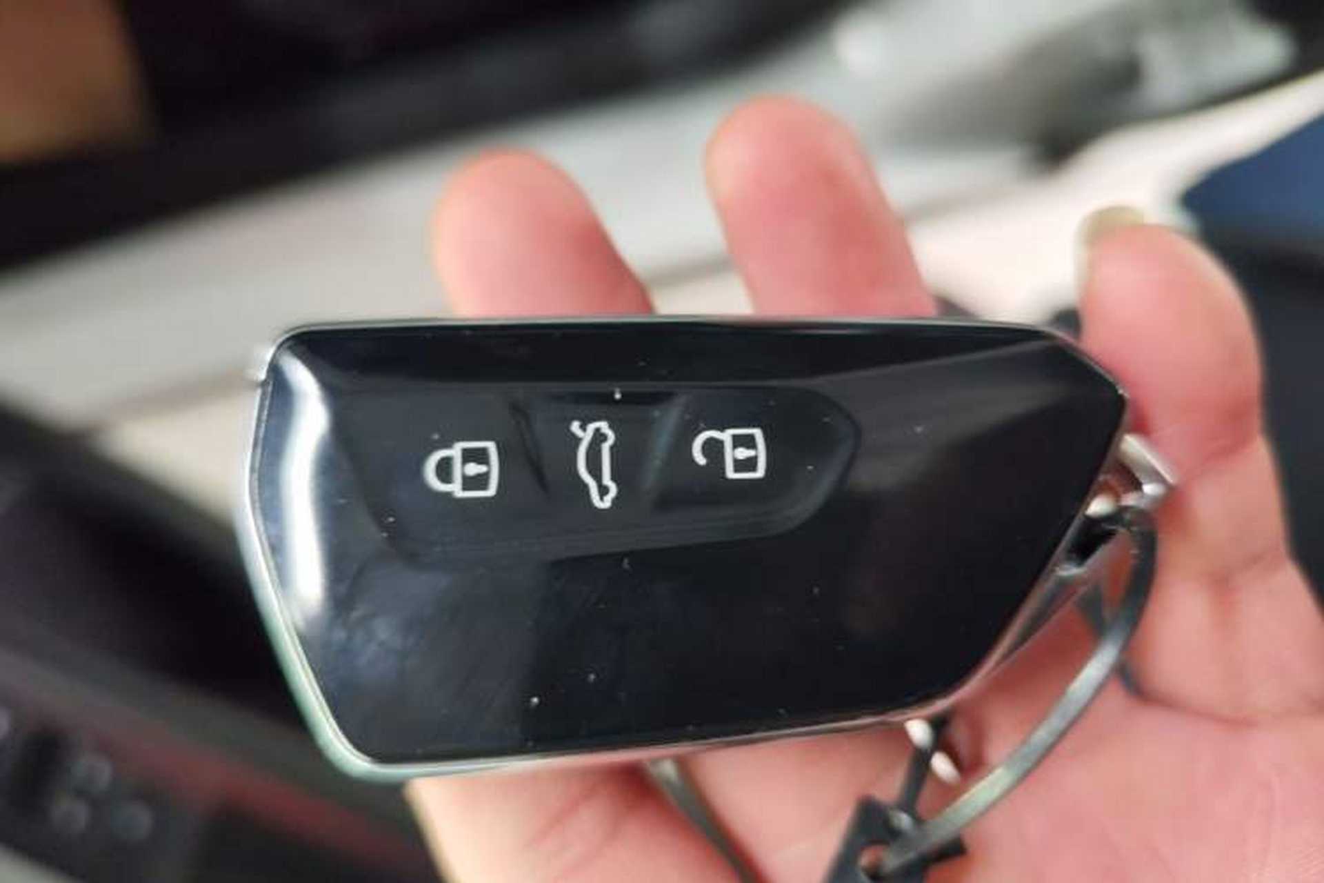 Used Volkswagen Golf 2025 300TSI R-Line Vehicle Key