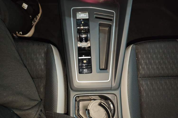 Used Volkswagen Golf 2026 300TSI Pro Gear Lever