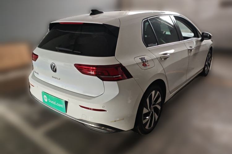 Used Volkswagen Golf 2026 300TSI Pro Rear Right 45 Deg