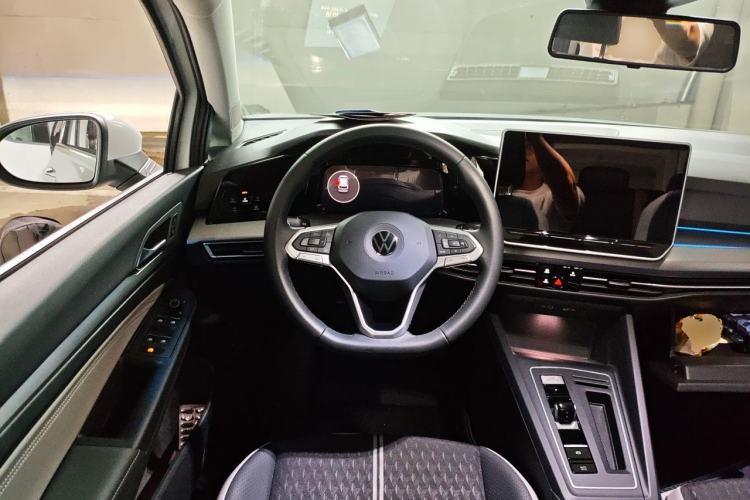 Used Volkswagen Golf 2026 300TSI Pro Steering Wheel