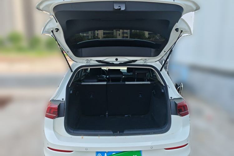 Used Volkswagen Golf 2026 300TSI Pro Trunk