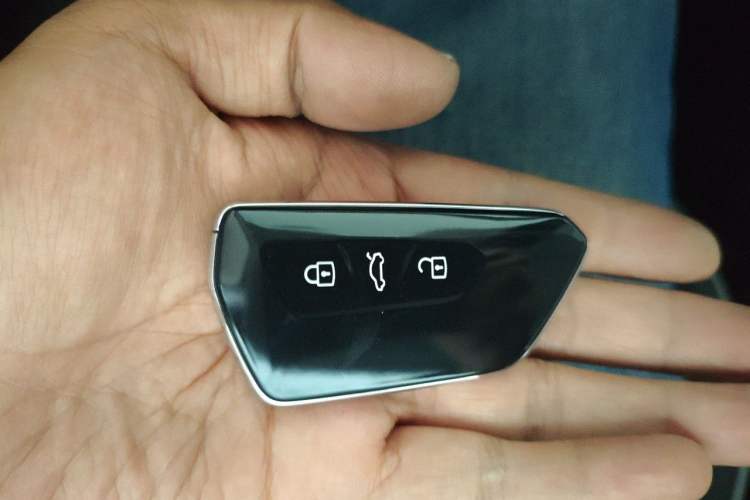Used Volkswagen Golf 2026 300TSI Pro Vehicle Key