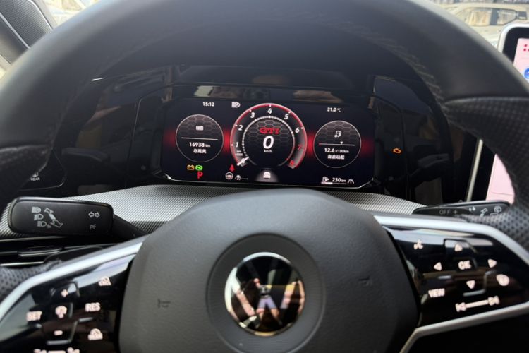 Used Volkswagen Golf GTI 2025 380TSI DSG GTI Odometer Close Up