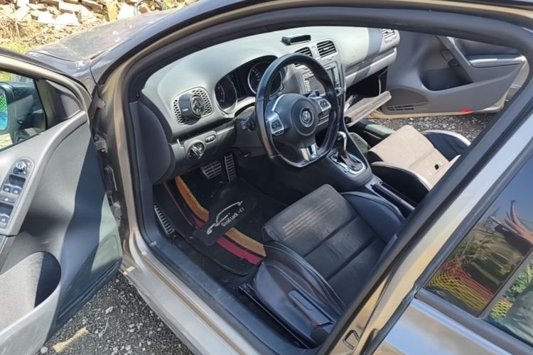 Used Volkswagen Golf GTI 2010 2.0 TSI GTI Driver Seat