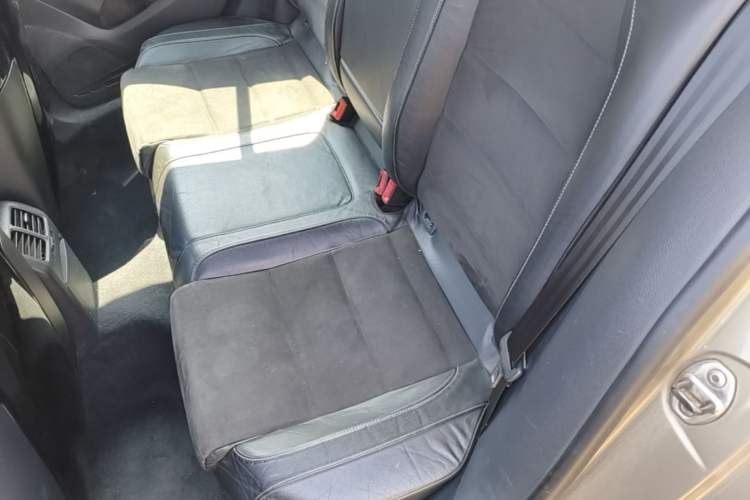 Used Volkswagen Golf GTI 2010 2.0 TSI GTI Left Rear Seat