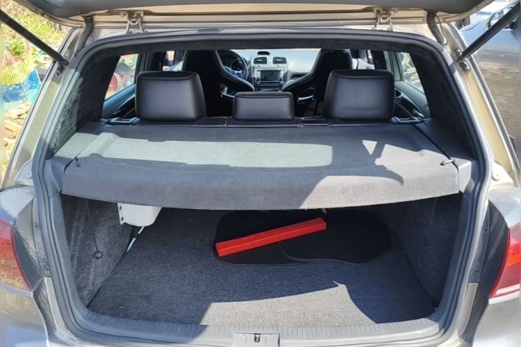 Used Volkswagen Golf GTI 2010 2.0 TSI GTI Trunk