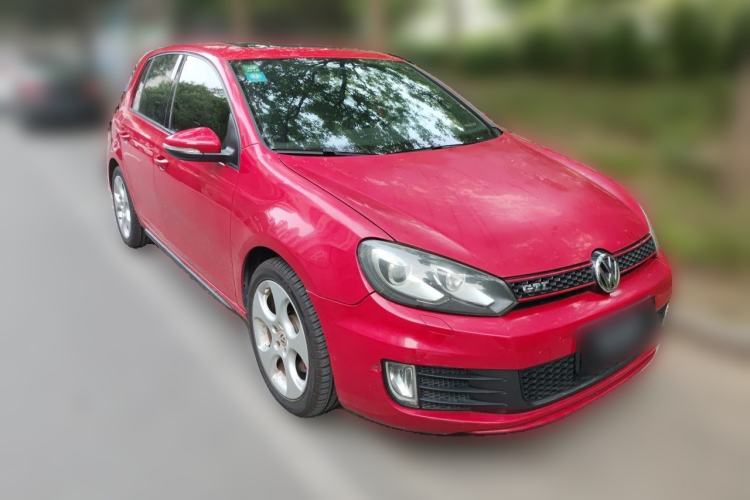 Used Volkswagen Golf GTI 2010 2.0 TSI GTI Front Right 45 Deg