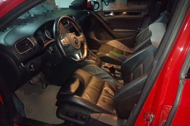 Used Volkswagen Golf GTI 2010 2.0 TSI GTI Left Front Seat