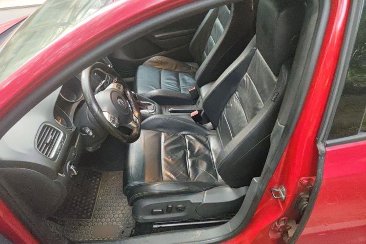 Used Volkswagen Golf GTI 2010 2.0 TSI GTI Left Front Seat