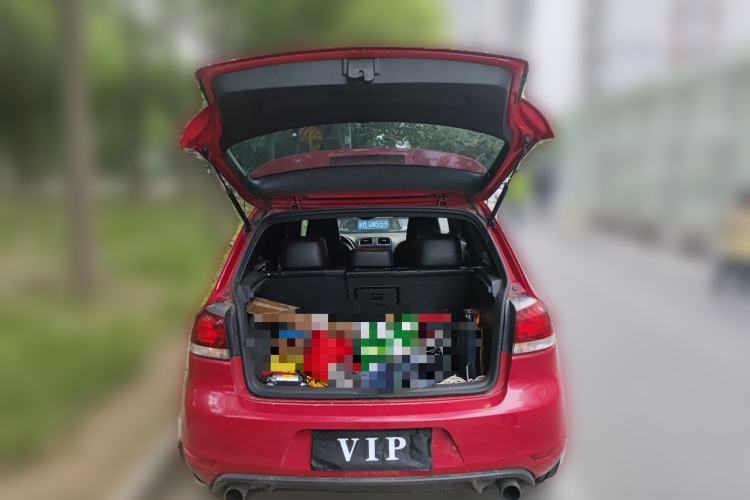 Used Volkswagen Golf GTI 2010 2.0 TSI GTI Trunk