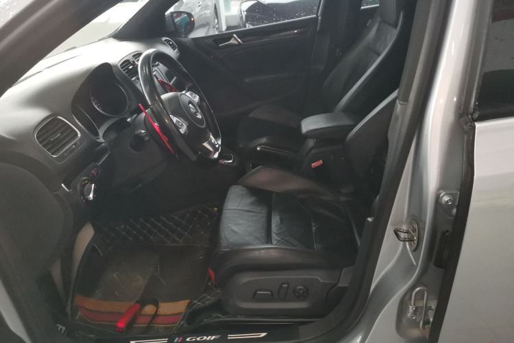 Used Volkswagen Golf GTI 2010 2.0 TSI GTI Left Front Seat