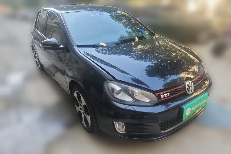 Used Volkswagen Golf GTI 2011 2.0 TSI GTI Front Right 45 Deg