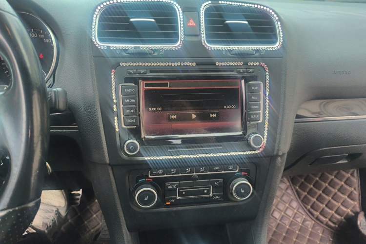 Used Volkswagen Golf GTI 2011 2.0 TSI GTI Audio And AC Panel