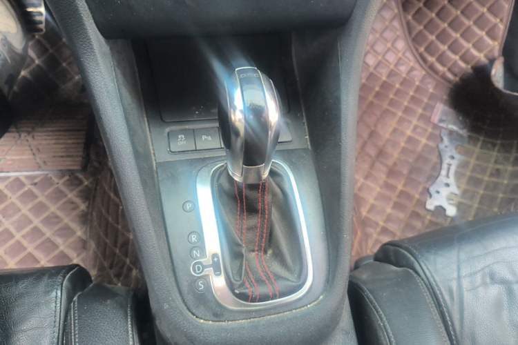 Used Volkswagen Golf GTI 2011 2.0 TSI GTI Gear Lever