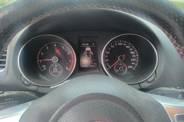 Used Volkswagen Golf GTI 2011 2.0 TSI GTI Instrument Cluster