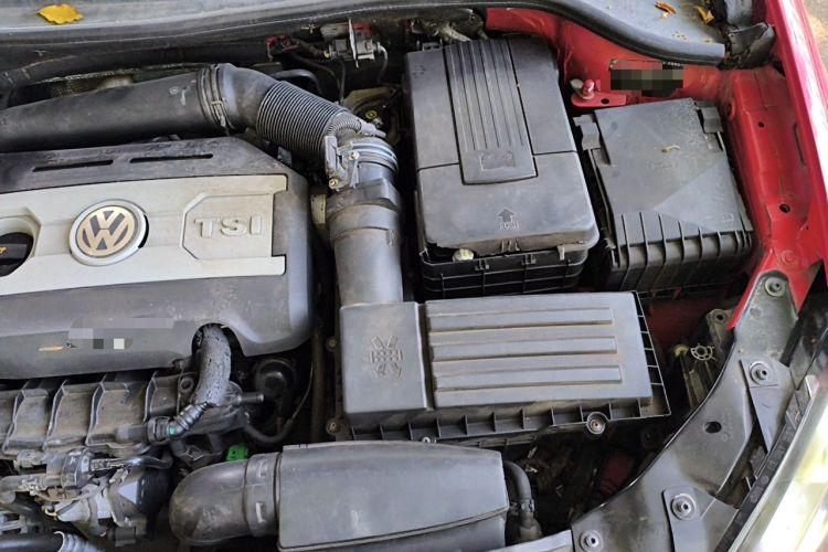Used Volkswagen Golf GTI 2011 2.0 TSI GTI Engine Bay Left