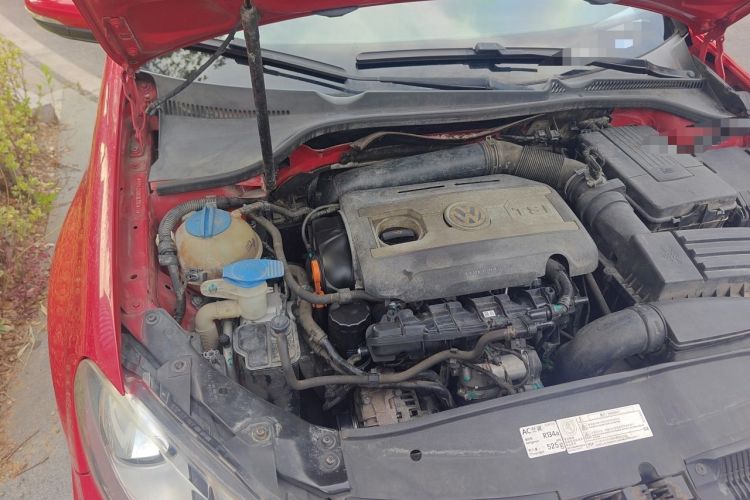 Used Volkswagen Golf GTI 2011 2.0 TSI GTI Engine Bay Right