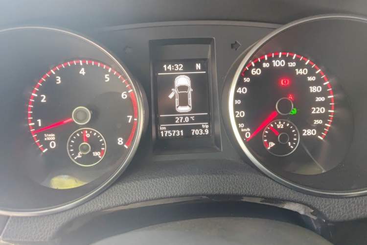 Used Volkswagen Golf GTI 2011 2.0 TSI GTI Instrument Cluster